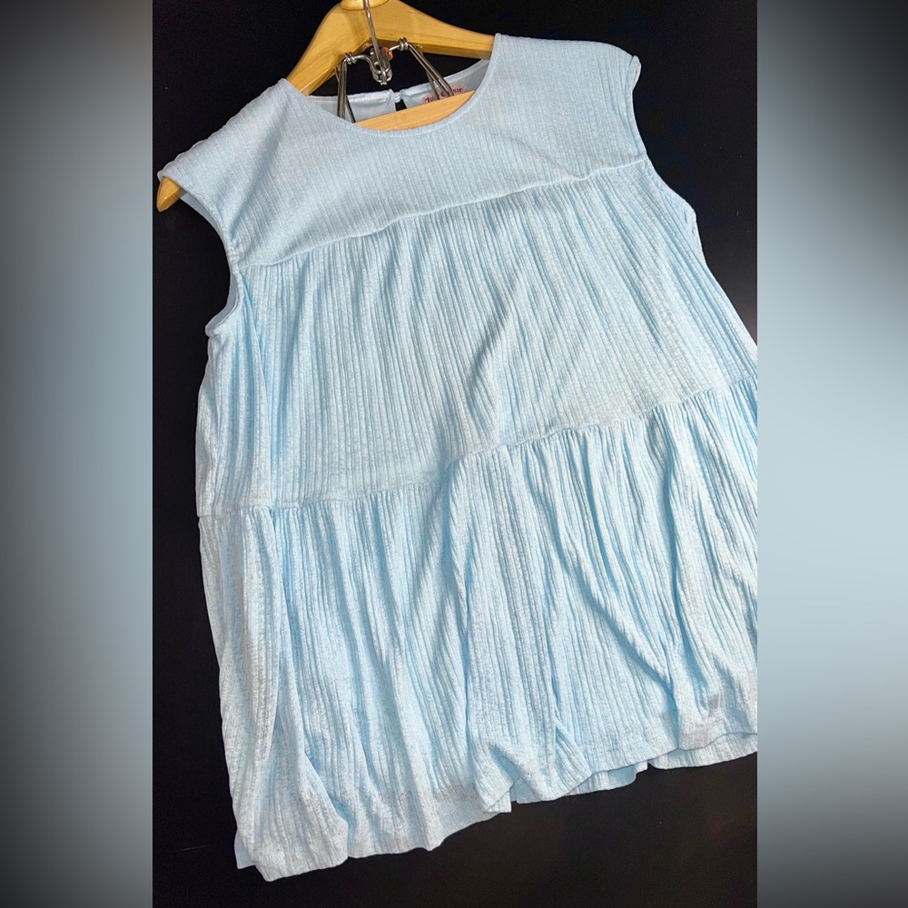 Juicy Couture Sky Blue Lined Tiered Tank Size Large GUC
